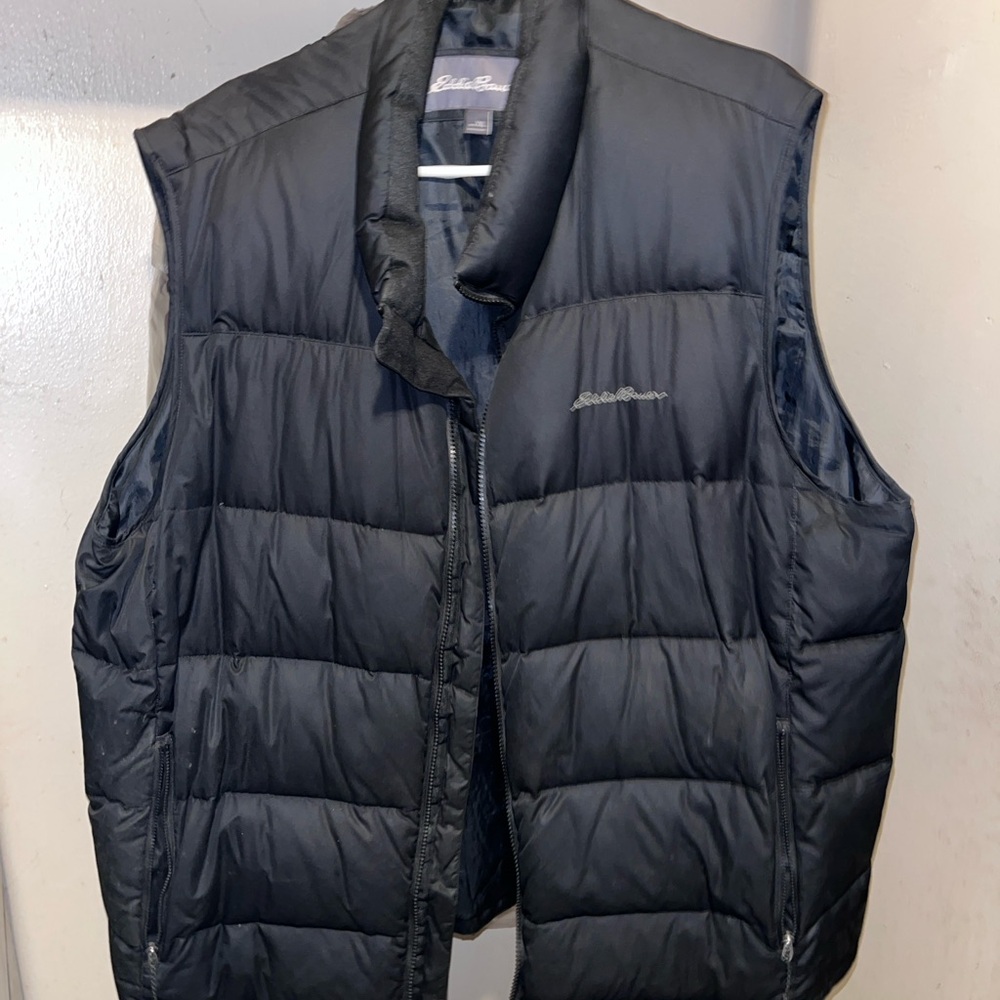Eddie Bauer Men's Black Puffer Vest